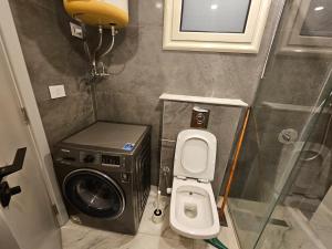 شقة سكنية فاخرة كمبوند بيرل بيراميدز