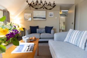 Town Farm Cottages Beadnell by Coast & Country Stays