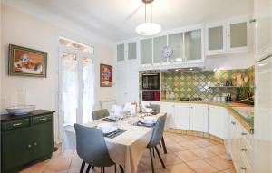 Gorgeous Home In Eyguians With Wifi