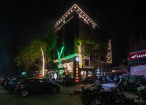 Lemon wood suites