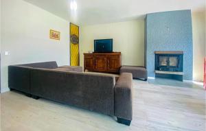 2 Bedroom Nice Apartment In Oostende