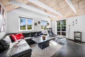 Beautiful Holiday Home With Spa And Sauna, Close To The North Sea And The Center Of Søndervig