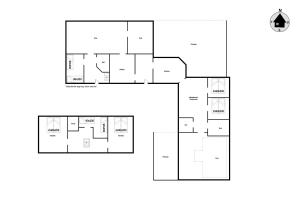 Large Pool House With Activity Room Located In Peaceful Surroundings