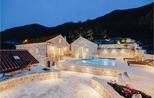 Villa Mediterranean Estate - 西利皮