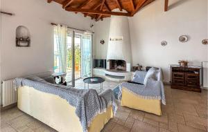 Cozy Home In Kitries Kalamata