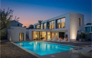 Villa Aron - 5hvězdičkové hotely ve městě Pakoštane