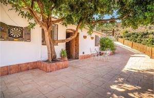 Awesome Home In Torrox With Wifi