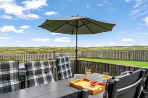 Lovely Holiday Home With Panoramic Views Of The North Sea