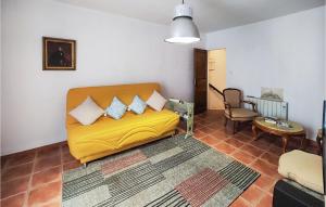 Maisons de vacances Lovely Home In Pezenas With Wifi : photos des chambres