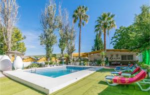 6 Bedroom Amazing Home In Lucena