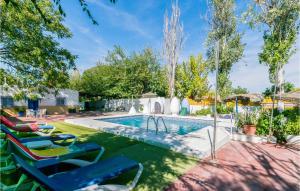 6 Bedroom Amazing Home In Lucena