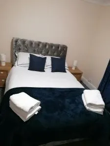 Charming 3BR House - WiFi Parking Pet Friendly - 提普顿