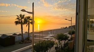 Laguna Frontal Amanecer - Alojamientos La Torre - 4hvězdičkové hotely ve městě Torrox Costa