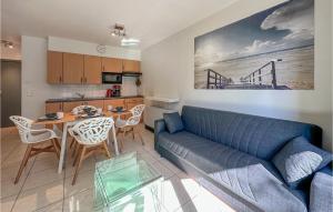 1 Bedroom Lovely Apartment In Bredene