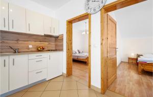 2 Bedroom Awesome Apartment In Vodice