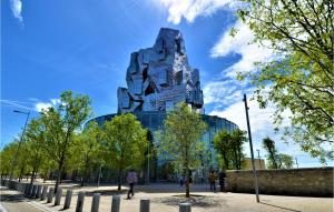 Maisons de vacances Lovely Home In Arles With Wifi : photos des chambres