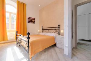 Colosseo two rooms two bathrooms