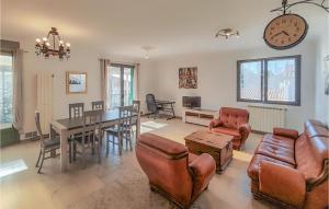 Appartements Cozy Apartment In Beziers With Wi-Fi : photos des chambres