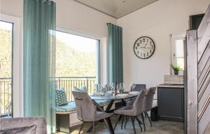 Lovely Apartment In Burgen With Wifi