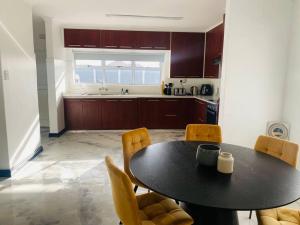 Serene Escape- 5min from Grand West Casino & Canal Walk