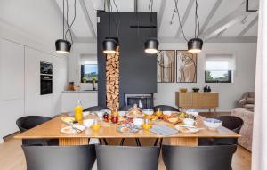 Nice Home In Tinj With Heated Swimming Pool 