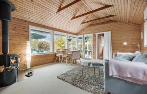 Gorgeous Home In Asnæs With Wifi