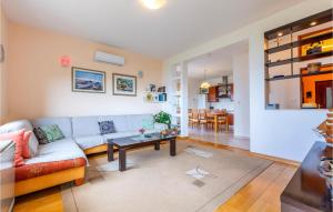 Holiday Apartment Suhi Potok 07