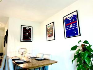 Appartements Bel Appartement T3 de 60m2 avec Parking, Terrasse, proche du Metro et du Periph : photos des chambres