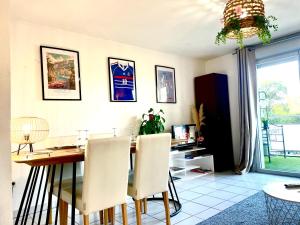 Appartements Bel Appartement T3 de 60m2 avec Parking, Terrasse, proche du Metro et du Periph : photos des chambres