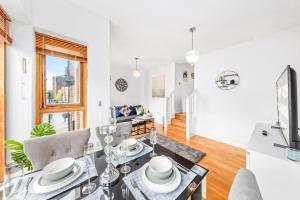 London Eye View Waterloo BigBen Westminster LM3