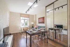 Top location 1-bedroom apartment