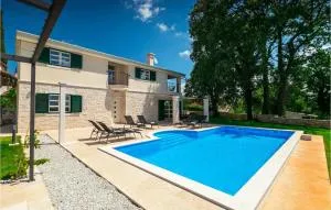 Villa Lisa - Baderna