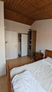 Maisons de vacances Maison 30m2 Wifi 9mn a Pied Plage Presidents Draps fournis pour le lit : photos des chambres