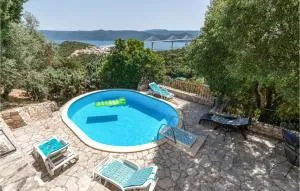 Awesome Home In Duboka - Ploča