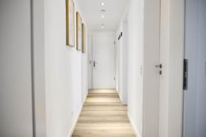 Ajko Homes - Riverside Apartment I ruhige Lage I Balkon nähe Heidelberg