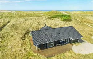 Three-Bedroom Holiday Home In Harboore - Vrist