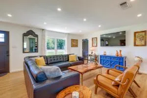 Chic Johnson City Home with Yard and Fire Pit! - 约翰逊城