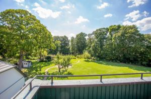 Ferienwohnung Kranichruh im Gutshaus Sembzin - Ihr Rückzugsort in der Natur