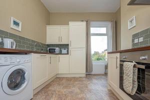 Homely Hideaway Close to Coast