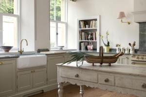 The West Wing, Stagshaw House