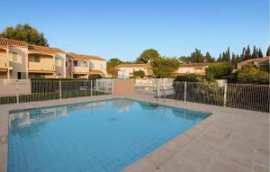 Maisons de vacances Stunning Home In La Londe Les Maures : photos des chambres