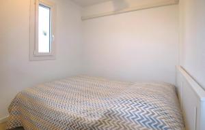 Maisons de vacances Stunning Home In La Londe Les Maures : photos des chambres