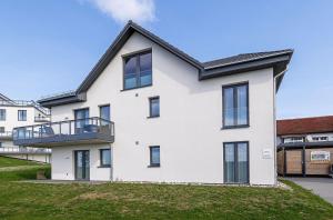 Ferienwohnung Meersinn in Wustrow-Komfort, Meerblick und Wellness in Strandnähe