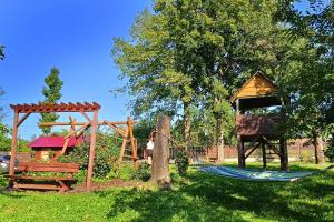 Chata pod Mogielicą komfortowe pokoje z widokiem na Mogielicę 1000m od tras wokół góry Mogielica