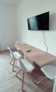 Große & Moderne 4-Zimmer Wohnung