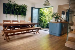 North Laine Townhouse with Jacuzzi Hot Tub