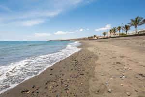 Home2Book Serene Stay in Coastal Tarajalejo