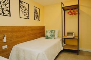 Laguito Houstel Medium