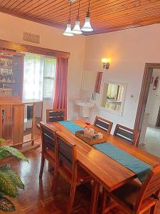 Spacious Homely pt 4Br