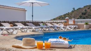 Villa Alejandro Sayalonga by Ruralidays